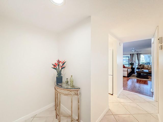 18410 SE Wood Haven Lane F, Jupiter, FL 33469