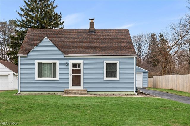 4 Lyndale Drive, Painesville Twp, OH 44077