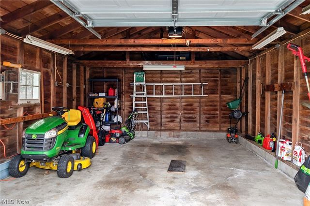 4 Lyndale Drive, Painesville Twp, OH 44077