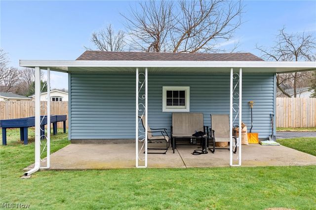 4 Lyndale Drive, Painesville Twp, OH 44077