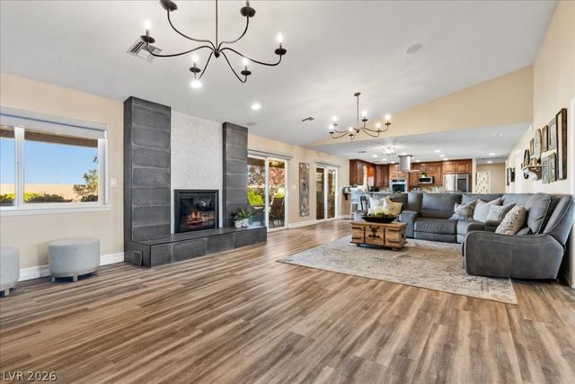 6120 Feldman Street, Las Vegas, NV 89118