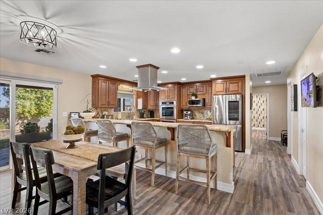 6120 Feldman Street, Las Vegas, NV 89118