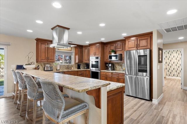 6120 Feldman Street, Las Vegas, NV 89118