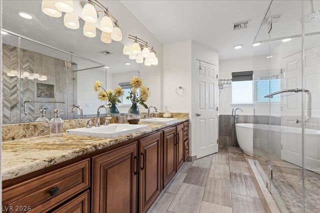 6120 Feldman Street, Las Vegas, NV 89118