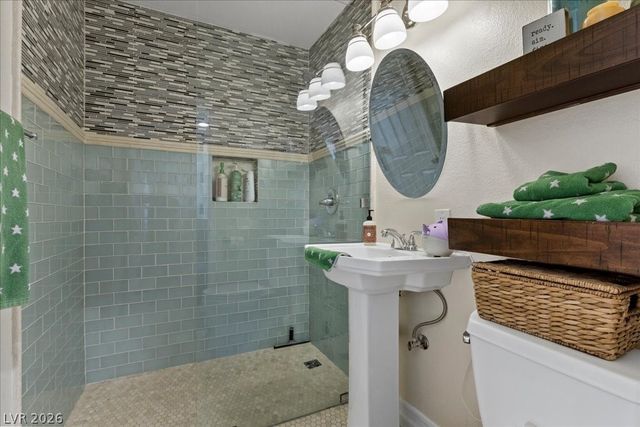 6120 Feldman Street, Las Vegas, NV 89118