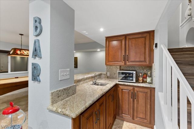 6120 Feldman Street, Las Vegas, NV 89118