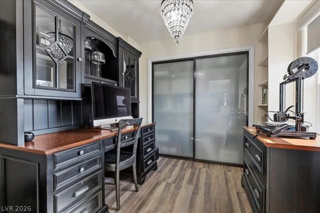 6120 Feldman Street, Las Vegas, NV 89118