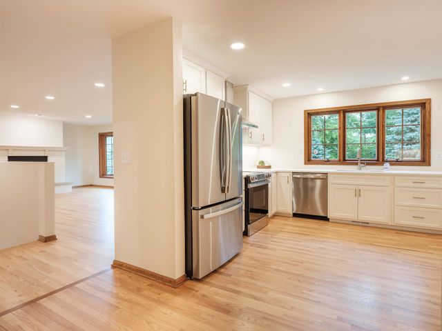 1404 Woodland Drive SW, Rochester, MN 55902