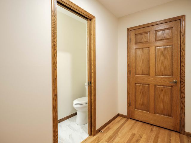 1404 Woodland Drive SW, Rochester, MN 55902