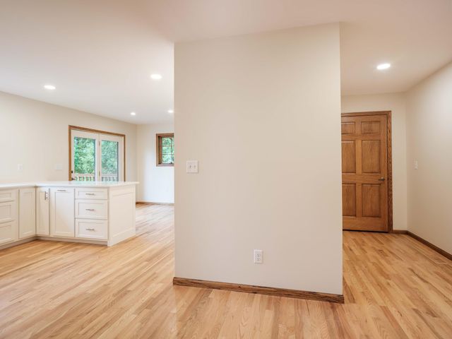 1404 Woodland Drive SW, Rochester, MN 55902