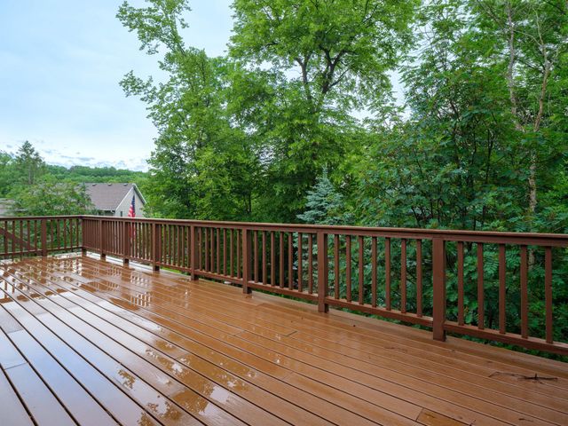1404 Woodland Drive SW, Rochester, MN 55902