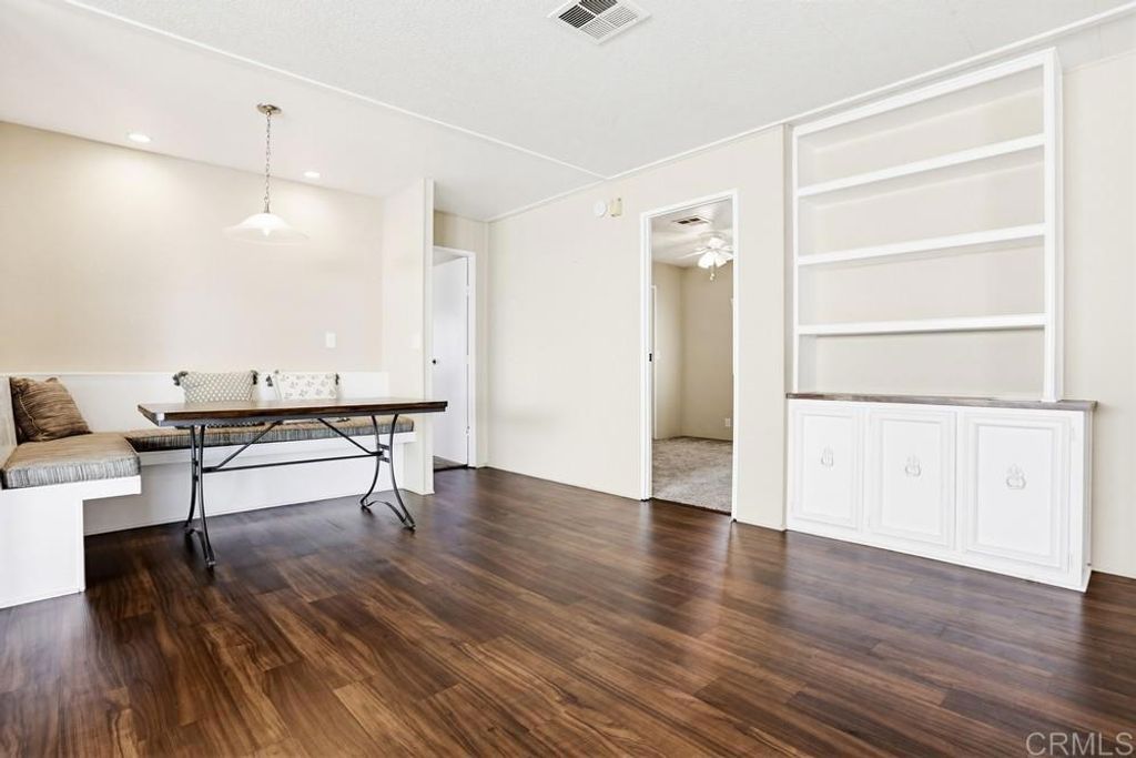 Image 18 of property listing at 1930 W San Marcos Boulevard 292, San Marcos, CA 92078