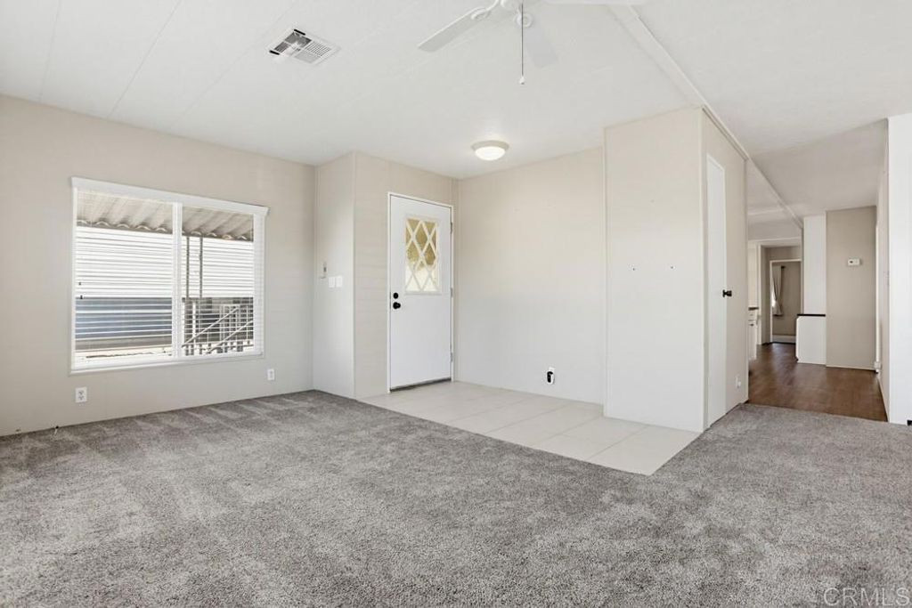 Image 7 of property listing at 1930 W San Marcos Boulevard 292, San Marcos, CA 92078