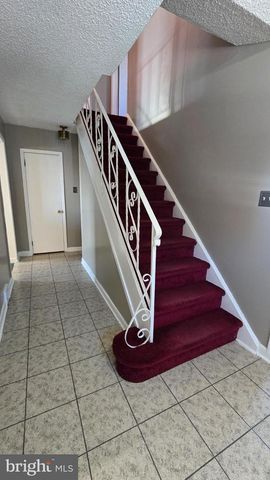 636 ARTWOOD DR, Philadelphia, PA 19115