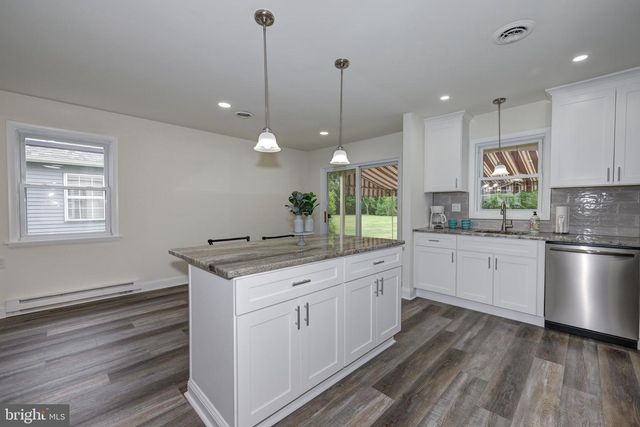 130 DORCHESTER DR, Southampton, NJ 08088