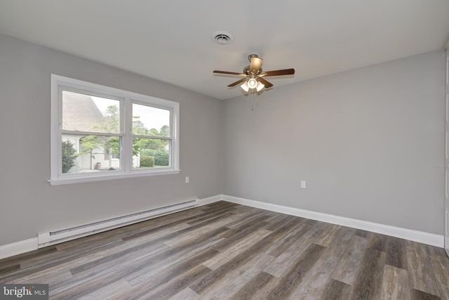 130 DORCHESTER DR, Southampton, NJ 08088