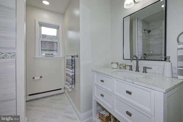 130 DORCHESTER DR, Southampton, NJ 08088