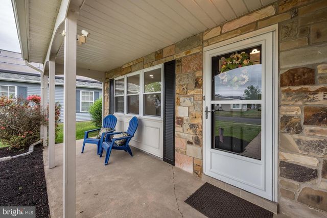 130 DORCHESTER DR, Southampton, NJ 08088