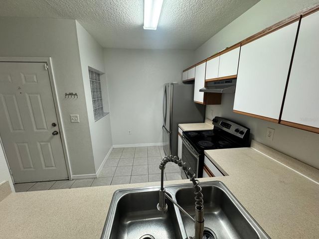 6411 CYPRESSDALE DRIVE 202, Riverview, FL 33578