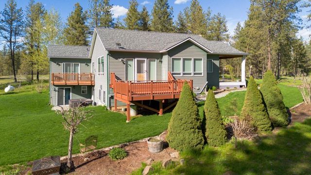 11320 S Stangland Rd, Medical Lake, WA 99022
