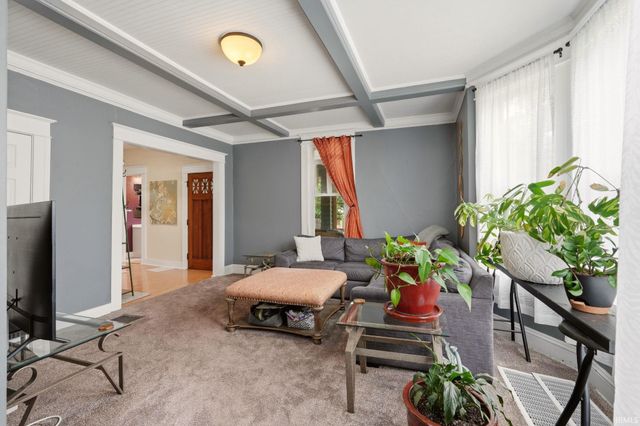 611 Kinnaird Avenue, Fort Wayne, IN 46807