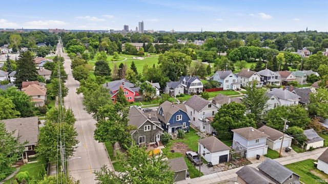 611 Kinnaird Avenue, Fort Wayne, IN 46807