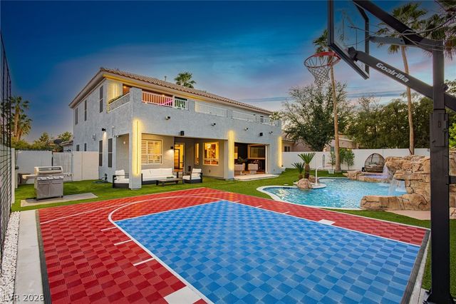 9498 Malasana Court, Las Vegas, NV 89147