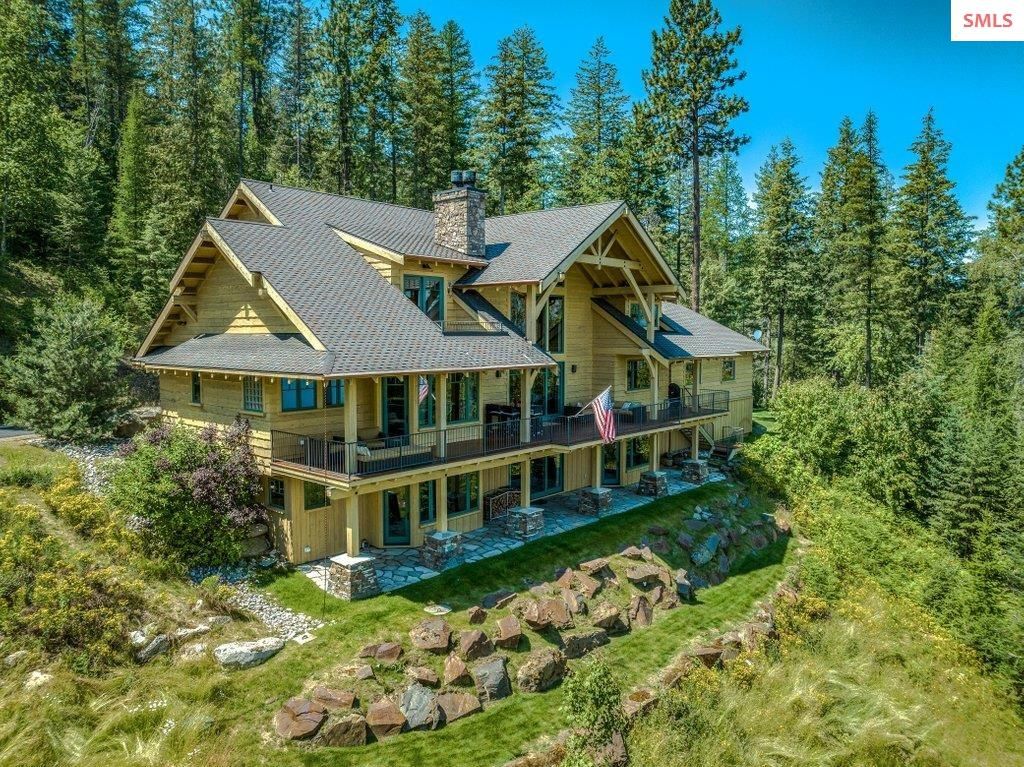 477 Big Pine Drive, Sagle, ID 83864 photo 2