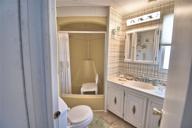 118 PARADISE LANE, Auburndale, FL 33823
