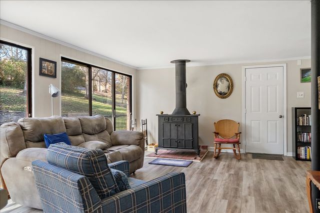 1508 Jewell Dr, Columbia, TN 38401