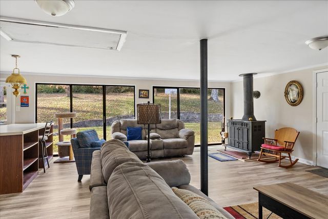 1508 Jewell Dr, Columbia, TN 38401