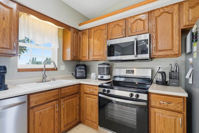 4041 Jill, Waterloo, IA 50701