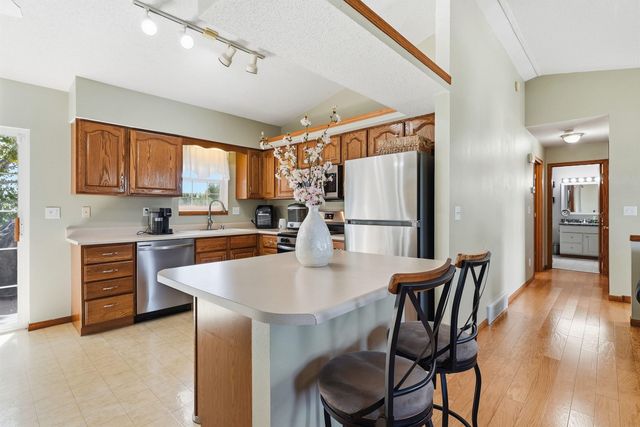 4041 Jill, Waterloo, IA 50701