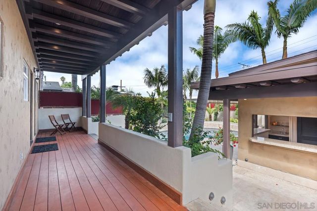 1728 West Lewis, San Diego, CA 92103