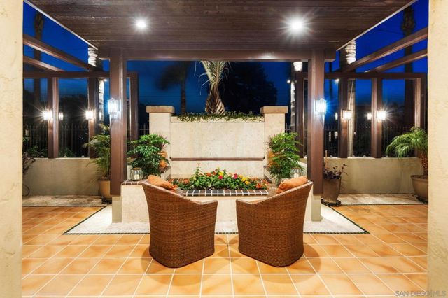 1728 West Lewis, San Diego, CA 92103