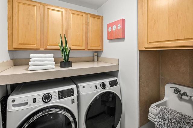 1728 West Lewis, San Diego, CA 92103