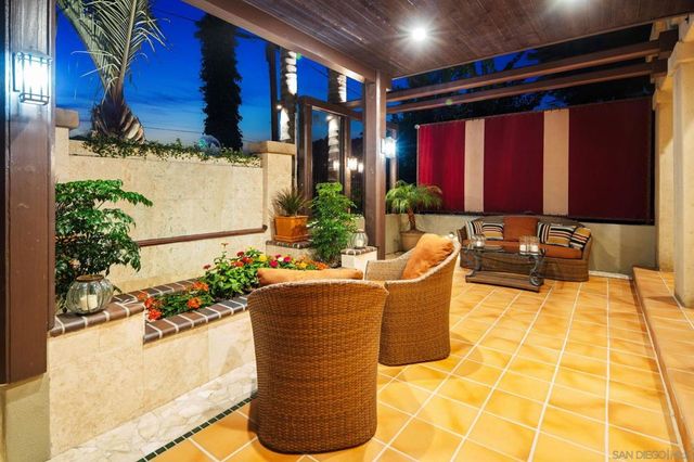 1728 West Lewis, San Diego, CA 92103