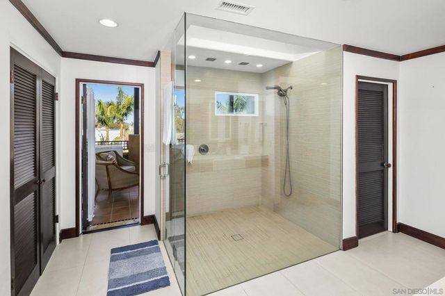 1728 West Lewis, San Diego, CA 92103