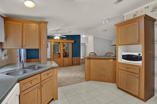 3804 PINTO LANE, Zephyrhills, FL 33541