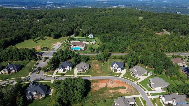 10 Scenic Loop Road SE, Huntsville, AL 35803