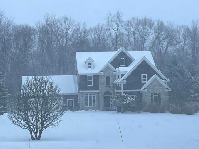 10357 Jill Lane, Berrien Springs, MI 49103