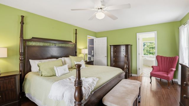 686 Bluff Dr, Winchester, TN 37398