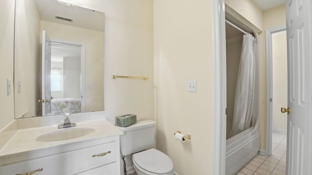 686 Bluff Dr, Winchester, TN 37398