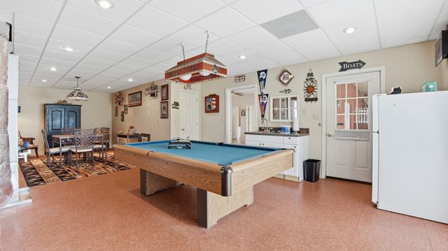 686 Bluff Dr, Winchester, TN 37398