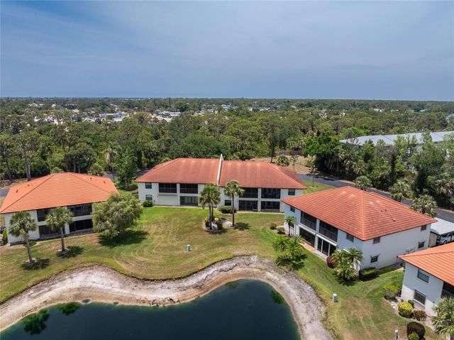 511 PINE HOLLOW CIRCLE 511, Englewood, FL 34223