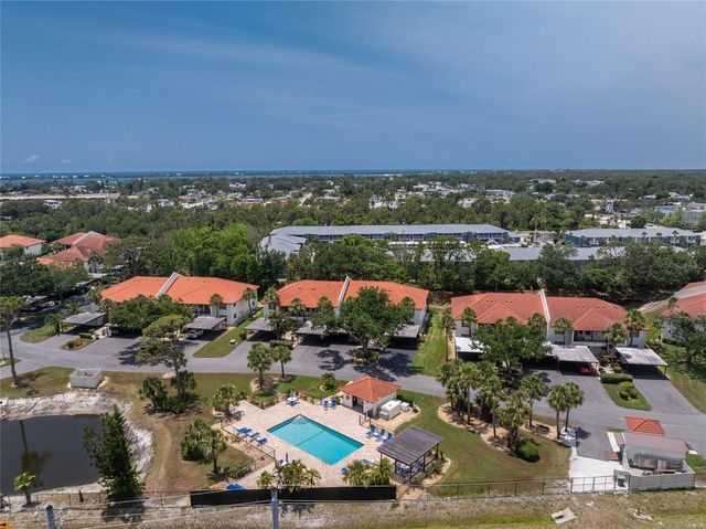 511 PINE HOLLOW CIRCLE 511, Englewood, FL 34223