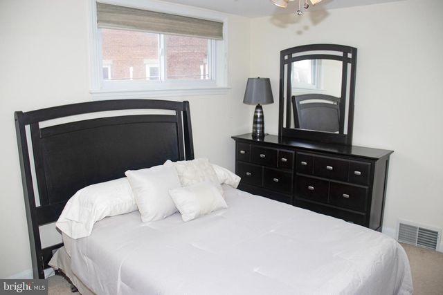 858 FAIRFAX RD, Drexel Hill, PA 19026