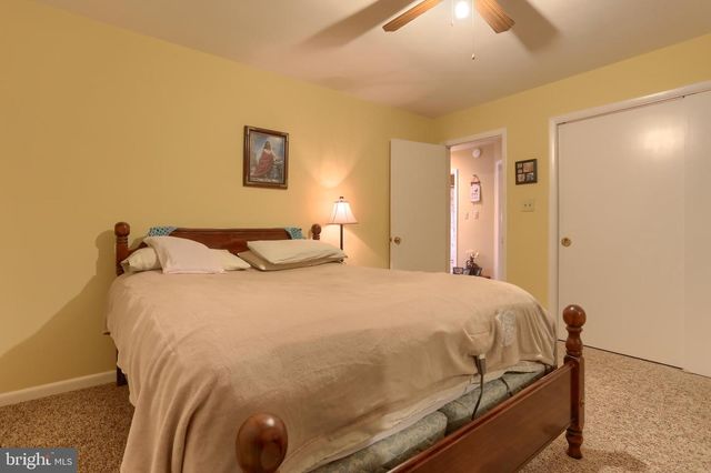 1275 MARION DR, Lebanon, PA 17042