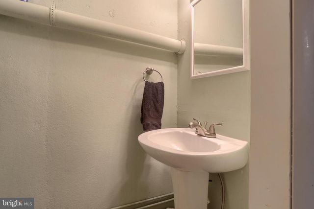 1275 MARION DR, Lebanon, PA 17042