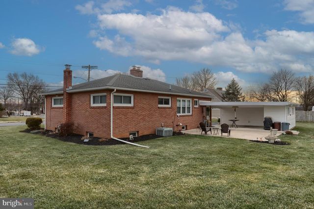 1275 MARION DR, Lebanon, PA 17042